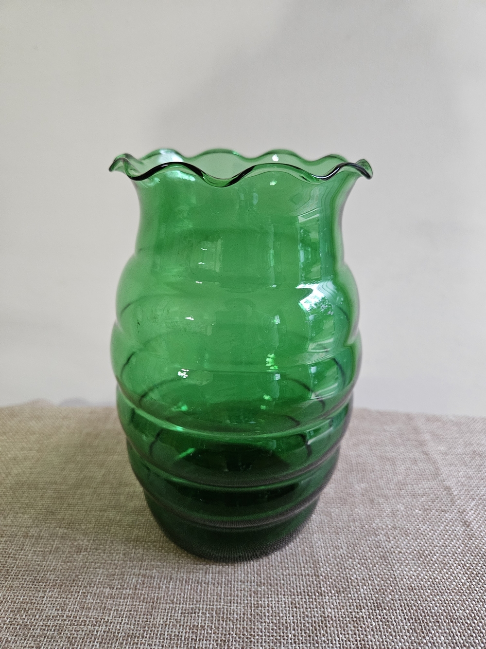 Anchor Hocking Beehive Vase - Picture 15 of 16